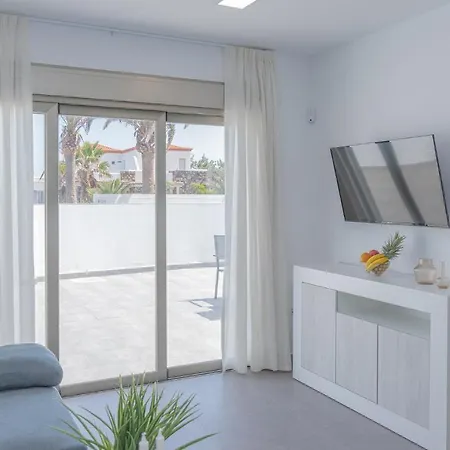 Apartment Family 1 Beachfront Corralejo By Holidays Home Buitenkant foto